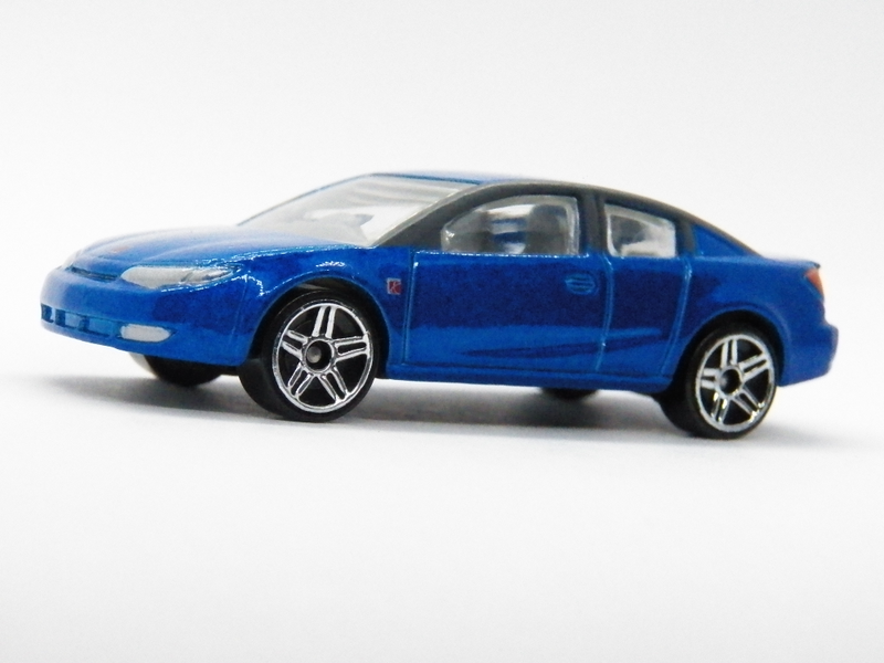 Illustration for article titled Hotwheels 1:64 Saturn Ion - A different kind of company...